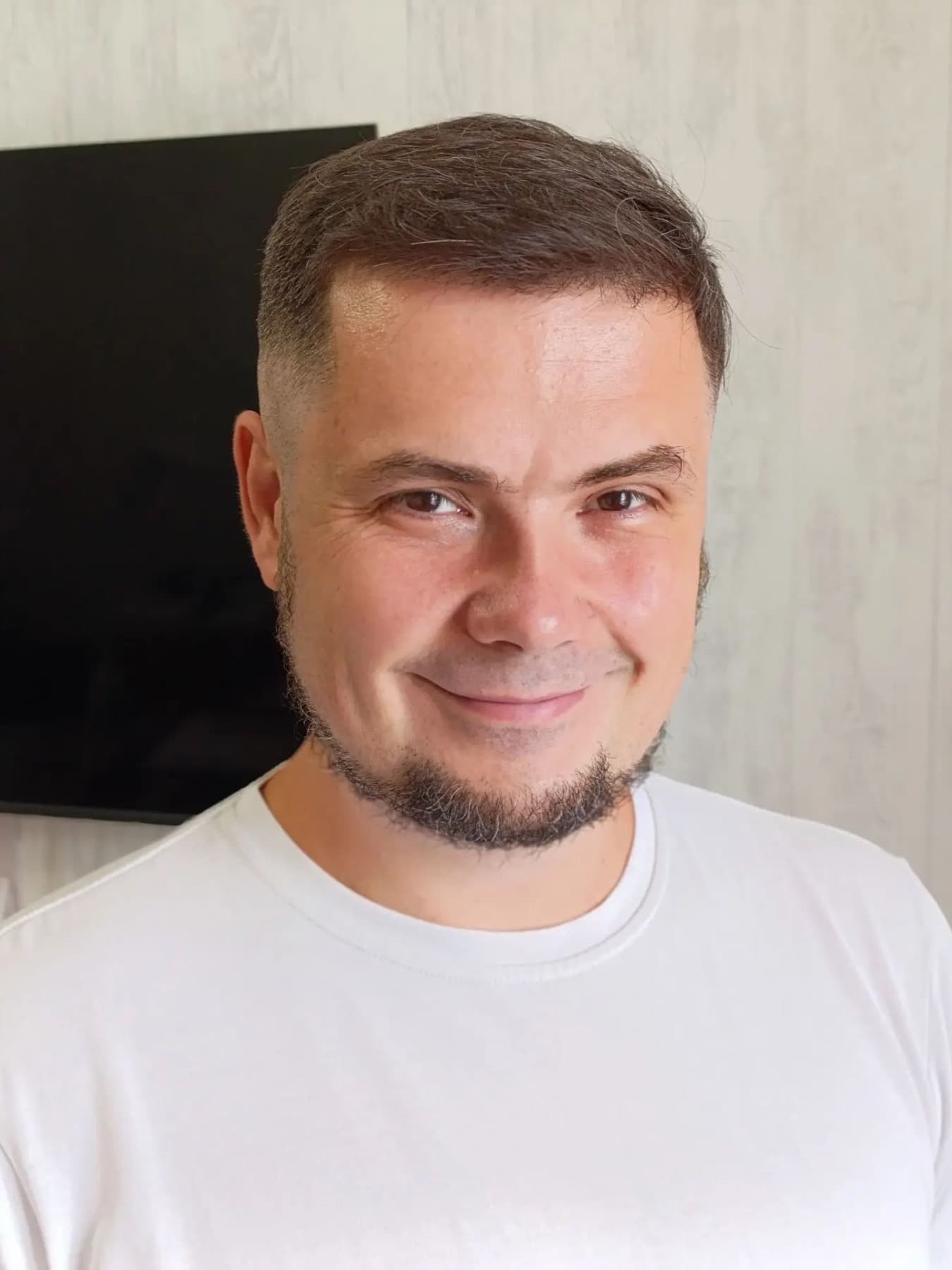 Maksim Larionov